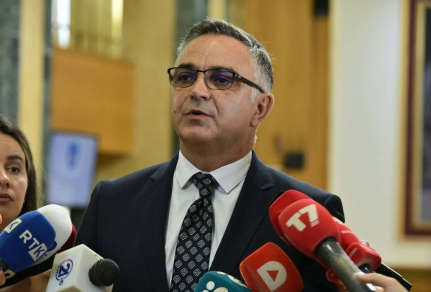 Tahiri kërkon takim me Deharin për vazhdimin e seancës konstituive