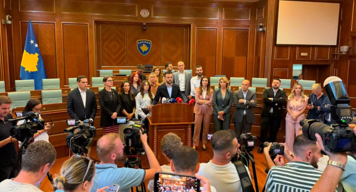 PDK dhe AAK – parti të anarkisë dhe rrënimit të Kosovës!