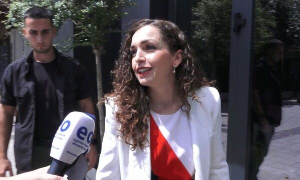 Osmani: Jemi në mbrojtje të Kushtetutës, qëndrimet tona i bëjmë publike pas takimit