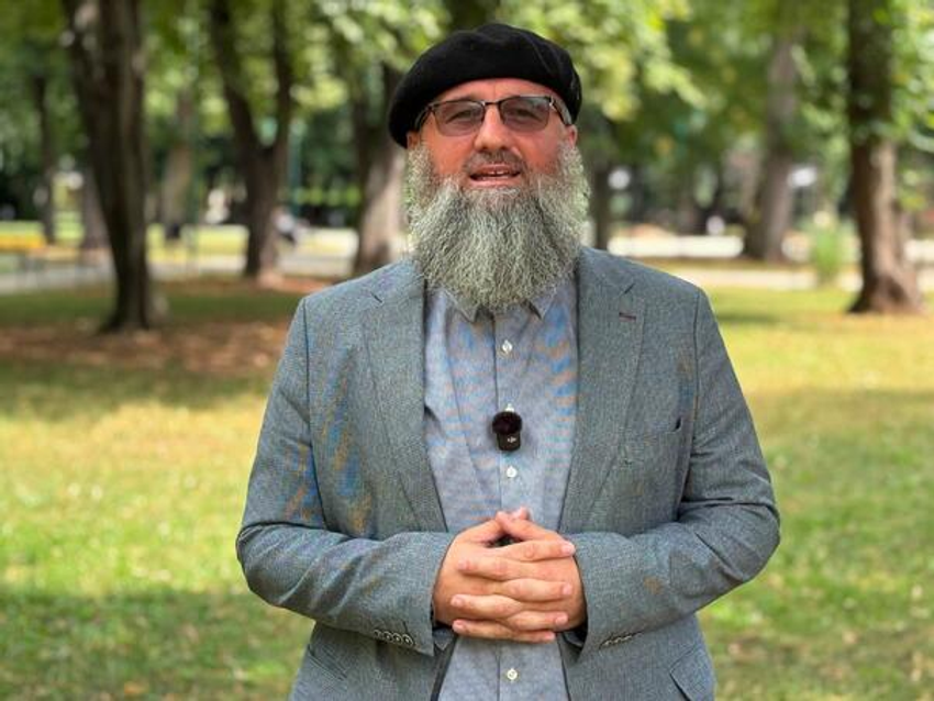 Predikuesi islamik nga Bosnja pritet të dëbohet nga Kosova, çka thonë BIK-u dhe Komuna e Pejës? 3 Image