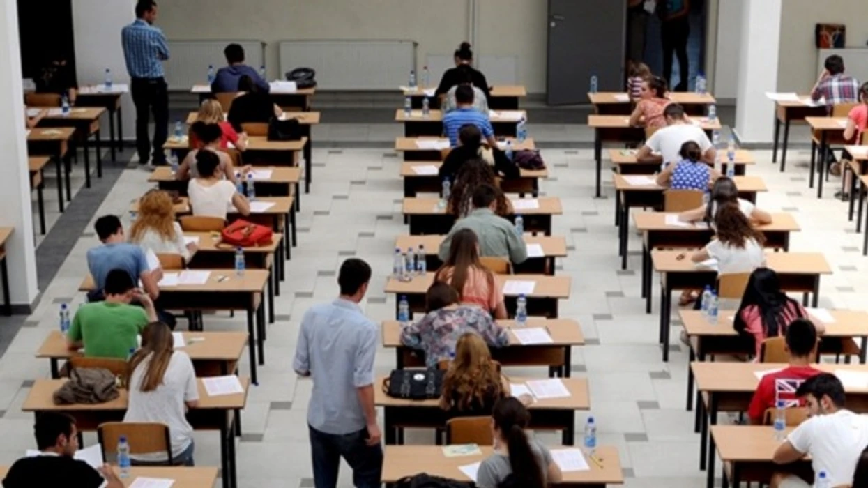 Afati i dytë i maturës shtetërore, maturantët presin rezultatet e provimit