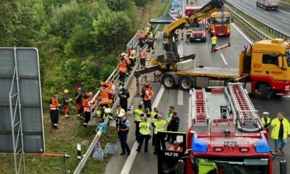 U aksidentuan rrugës për në Gjermani, sot varrosen në Ferizaj tre mërgimtarët nga Kosova