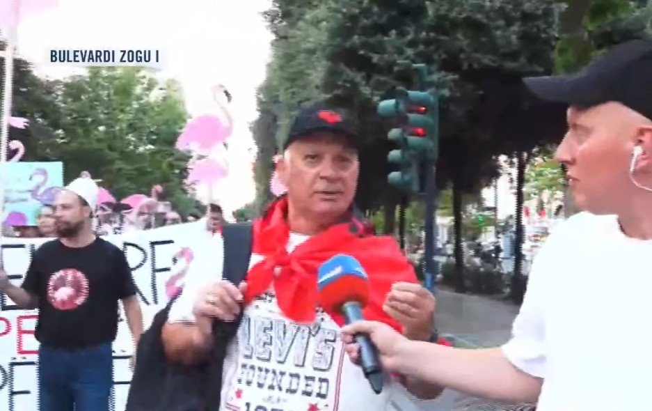 “Në 36 vite, Shqipëria është bërë më keq!” – Emigranti: Partitë që kanë sunduar janë të korruptuara dhe komuniste!