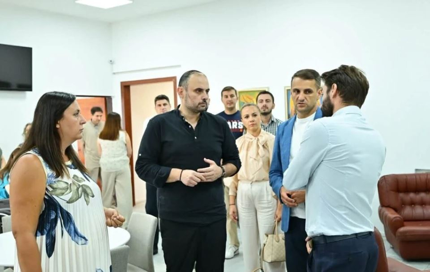 qyteti-i-shkupit-behet-me-qender-per-qendrim-ditor-per-personat-me-invaliditet-prej-mbi-14-vjec