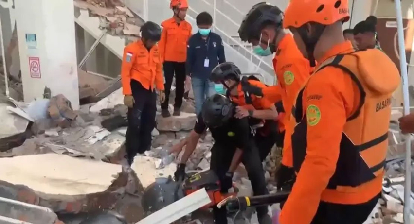 Tërmet shkatërrues 7.7 ballë në Indonezi, të paktën 47 të vdekur –