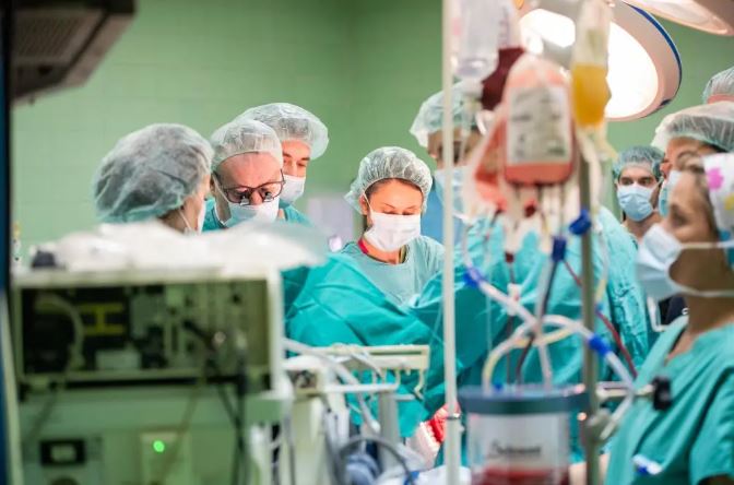 Dhjetra pacientë të rinj në Maqedoni prej vitesh presin transplant të zemrës