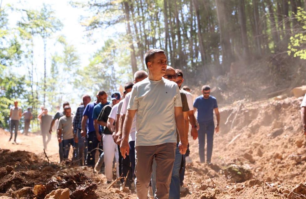 Kasami inspekton punimet në rrugën Tetovë–Prizren: Projekt strategjik për lidhjen me Kosovën