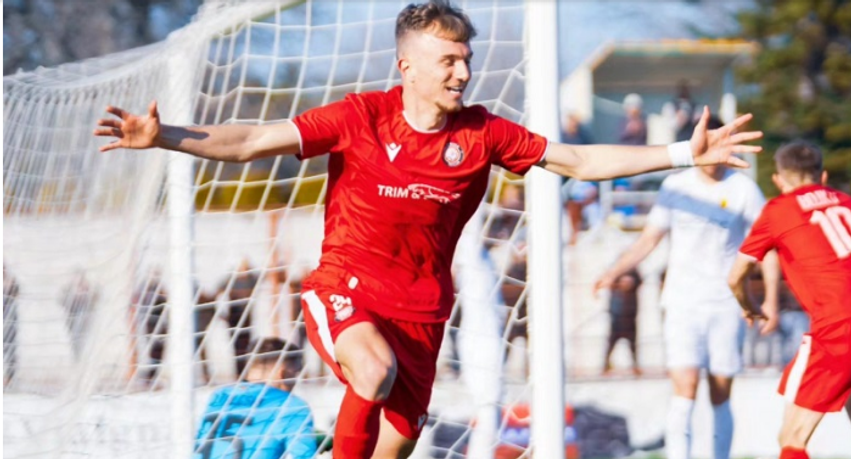 lojtari-i-struga-trim-lum-para-derbit-me-vardarin-shpresoj-qe-piket-te-mbeten-ne-struge
