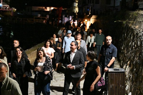 ​“DokuFEST”, ndahet çmimi për filmin më të mirë në garën kombëtare