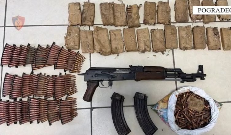 Arrestohet 44 vjeçari në Pogradec, iu gjet në banesë automatik dhe fishekë