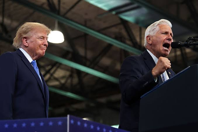  Presidenti Trump bën fushatë me Bruce Blakeman, kandidat për Guvernator të New Yorkut: Ta bëjmë Amerikën përsëri të sigurt