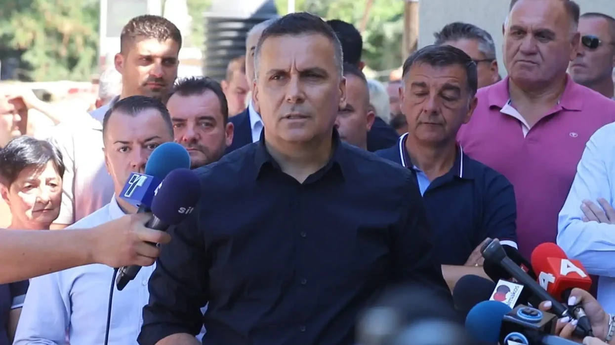 Hoxha: 50 milionë denarë për investime kapitale në Idrizovë