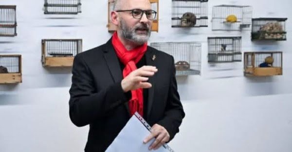 Shefi i sigurimit boshnjak hetonte përfshirjen e Vuçiqit në “Sarajevo Safari” më 1994