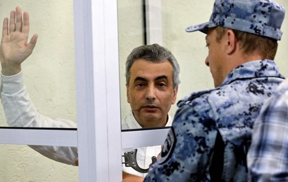 Bëri deklarata kundër luftës në Ukrainë, dënohet me 11 vite burg politikani i opozitës ruse Lev Schlossberg