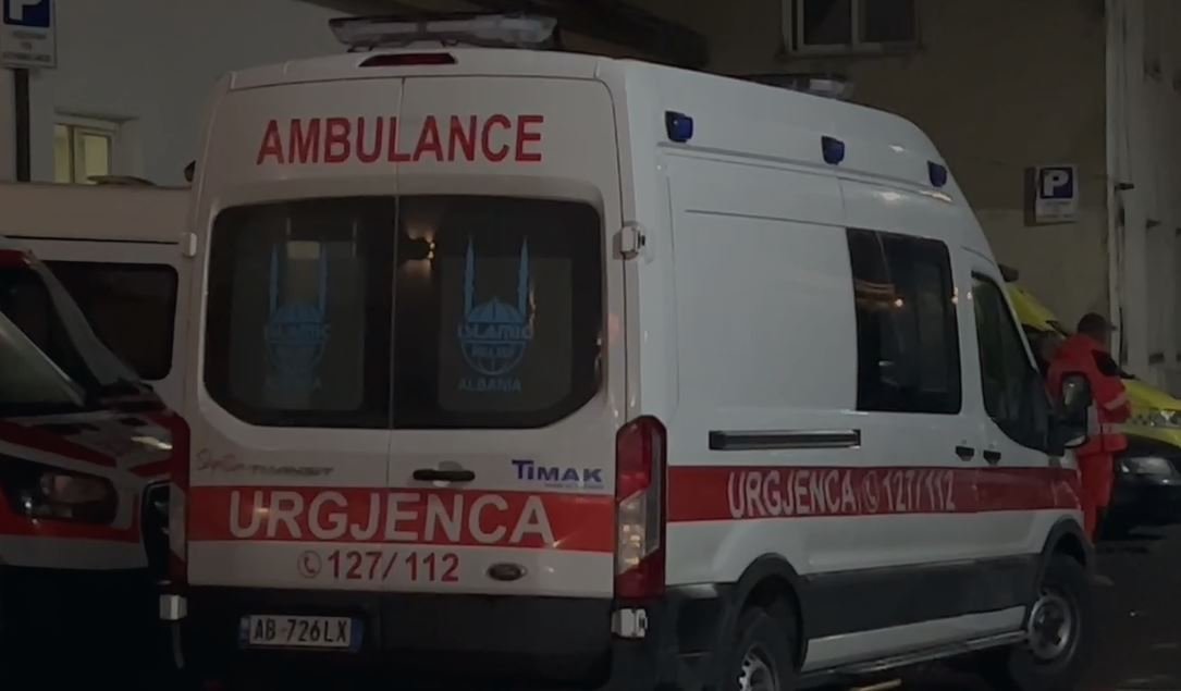 Shpërthen motori i skafit në Porto Palermo, katër persona pësojnë djegie të rënda