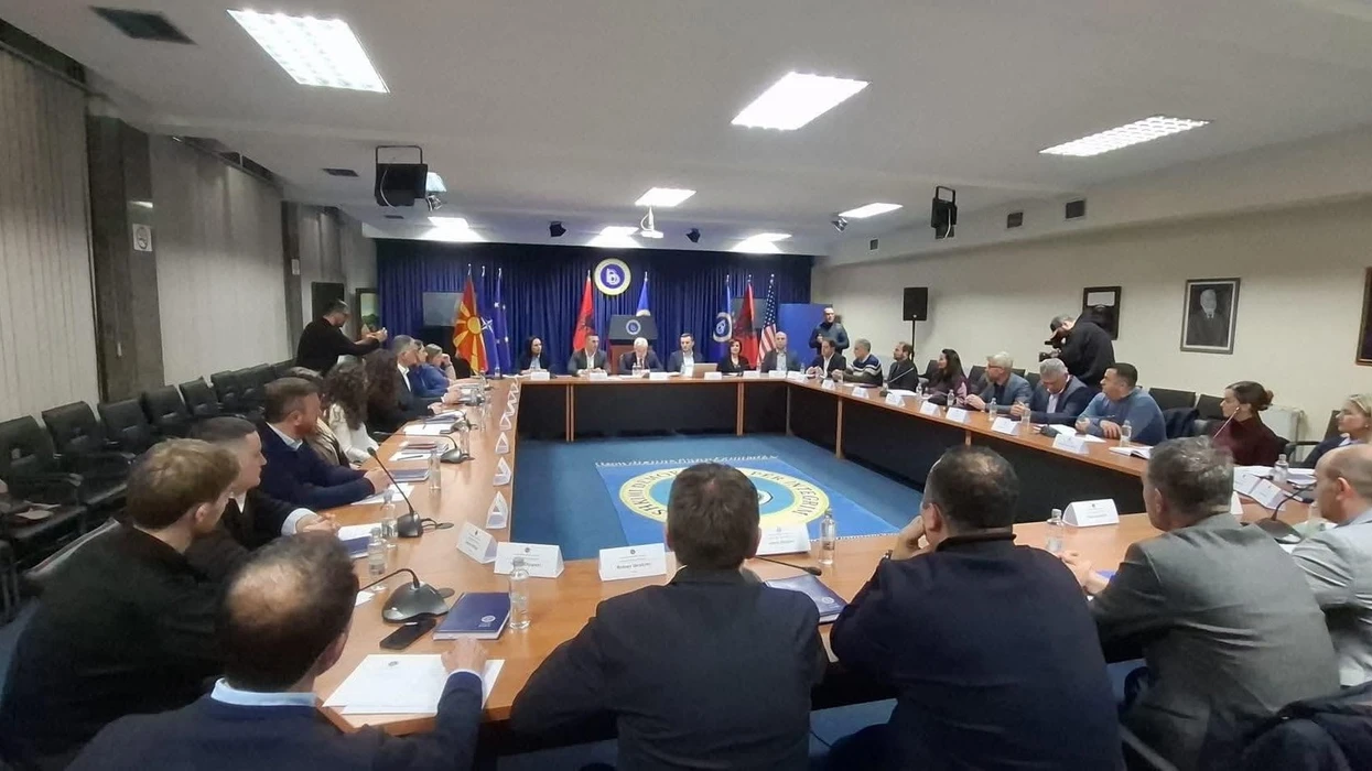BDI: Shqiptarët janë larguar sistematikisht nga pozitat e larta dhe nga qendrat vendimmarrëse në sektorin e mbrojtjes
