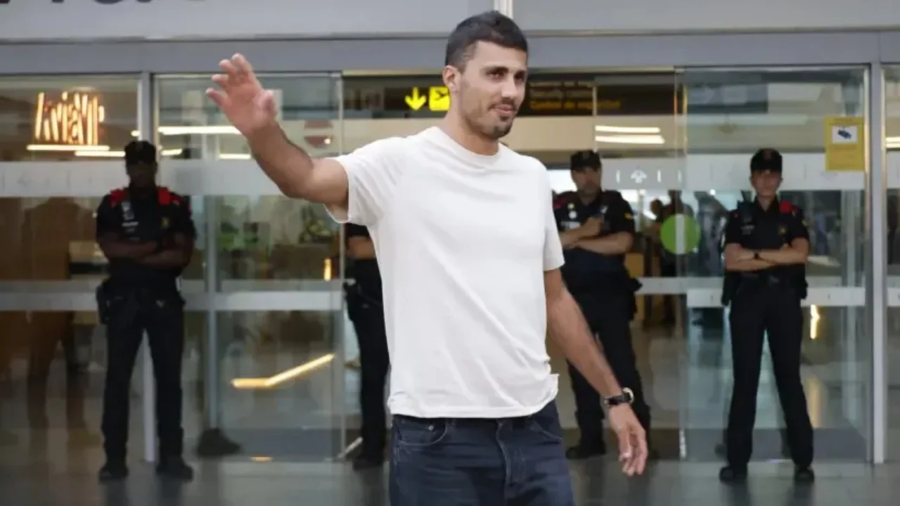 Rodri mbërrin në Barcelonë: Të luaj për këtë ekip është një ëndërr