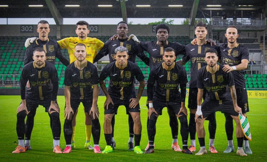 Kampionët detyrohen të largohen nga Rrogozhina