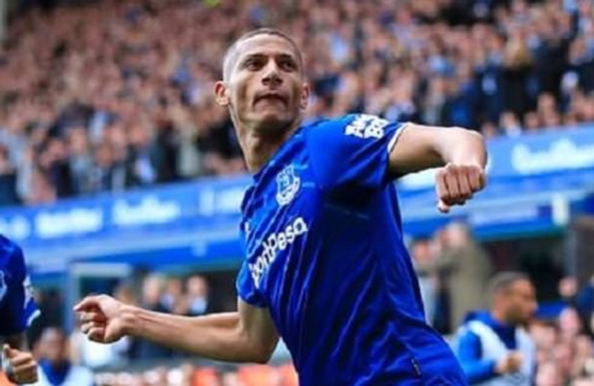 Evertoni dëshiron ta rikthejë Richarlisonin