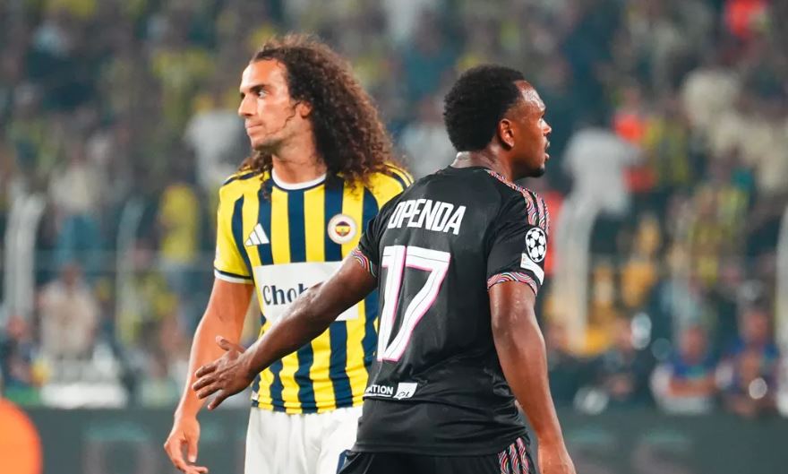 Muriqi titullar, Fenerbahce barazon me Lyonin
