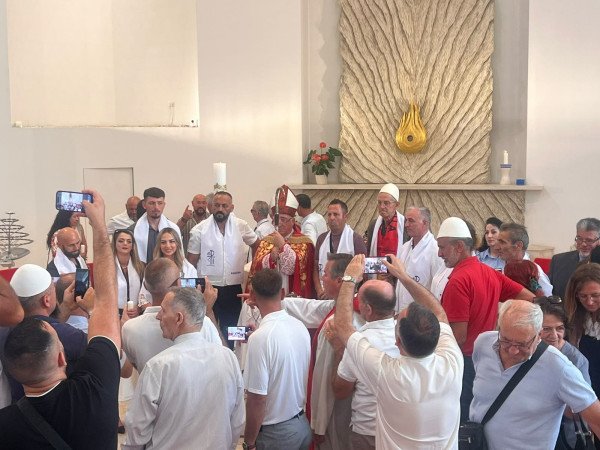 ​Pagëzime në Prishtinë pas ceremonisë së ndaluar në Zogaj, Gjergji: Nuk duam të përplasemi me vëllezërit tanë
