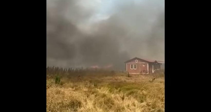 Zjarr i madh në Nakaradë të Fushë Kosovës