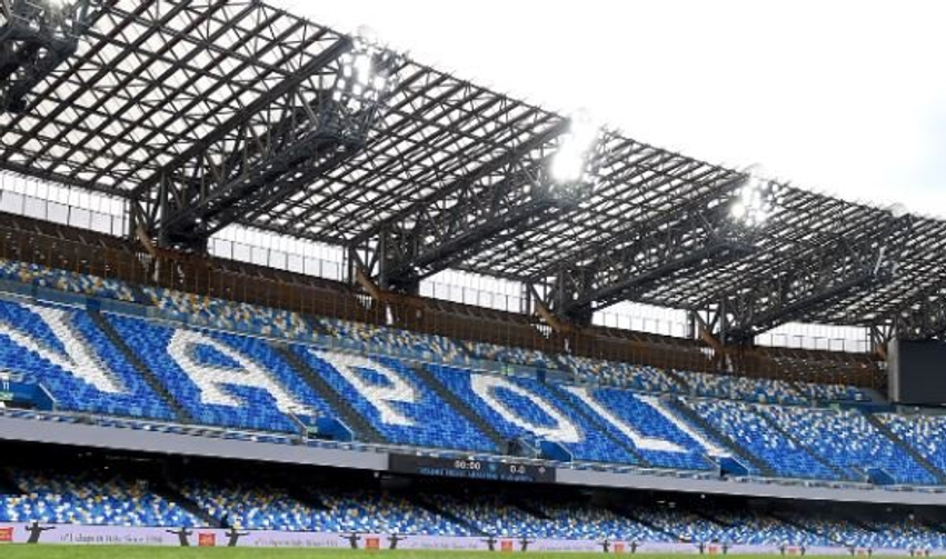 Napoli hedh sytë nga Premier League