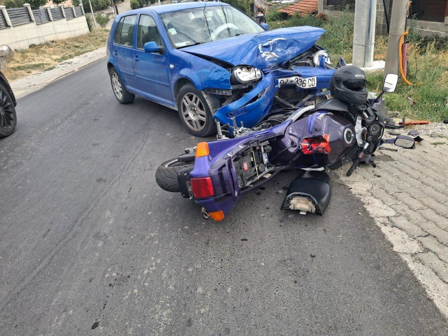 Golf 4-shi godet motoçikletën në Rahovec 