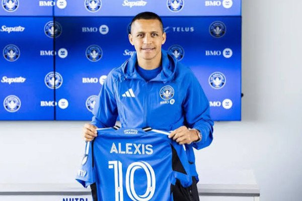 Në moshën 37-vjeçare, Alexis Sanchez gati për një sfidë të re në MLS
