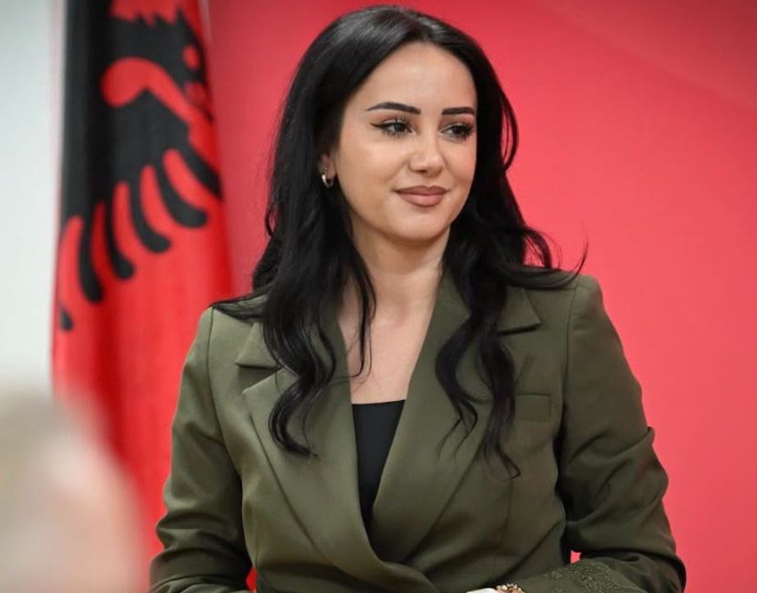  Skandali  është zbuluar  reagon deputetja e VV së ndaj opozitës