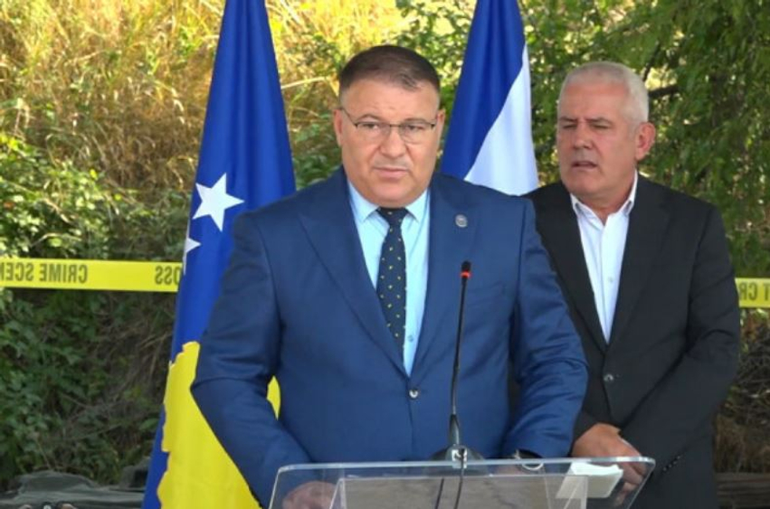 Drejtori i Policisë Hoxha  Kontrolle në 45 lokacione  u gjetën armë  municion dhe mjete të tjera