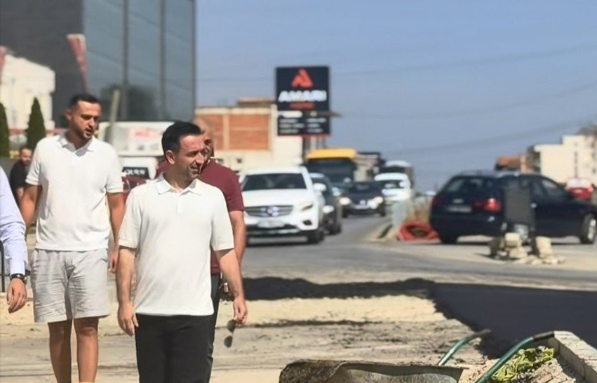 Penalizohen operatorët për vonesat në rrugën Prishtinë Podujevë