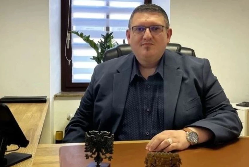 “Rasti Rashkoviq i shërben strategjisë së Beogradit” – Gashi: Vuçiqi po përpiqet ta zhvendosë narrativën nga krimet e luftës 2 Image