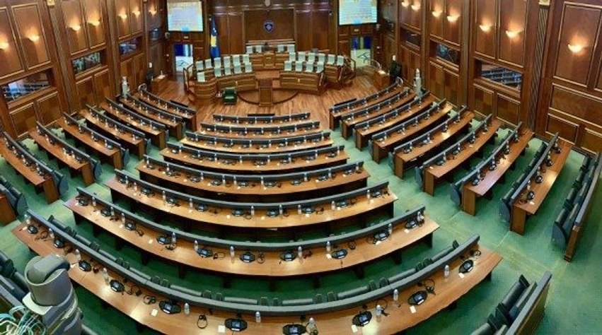 PDK e AAK në Kuvend  prezentë edhe Hamza e Haradinaj