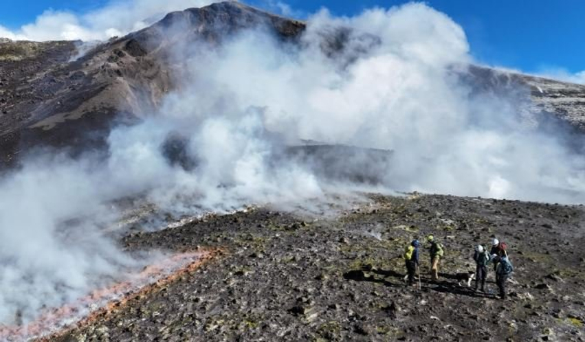 hiri-i-etna-s-mbulon-siciline-banoret-perballen-me-probleme-ne-frymemarrje