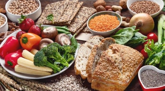 Ja 5 gabime që duhet të shmangni kur zgjidhni ushqime të lehta me proteina dhe fibra
