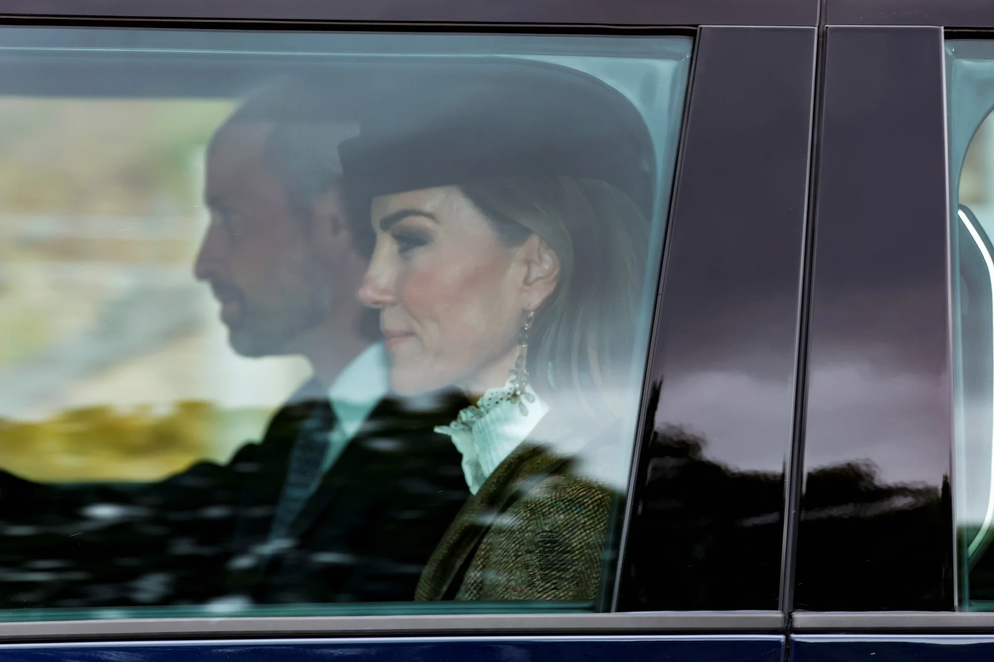 Familja Mbretërore Britanike bashkohet për herë të parë mes lajmeve për Harry-n dhe Meghan-in