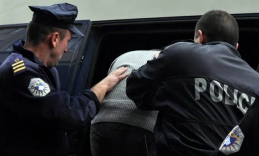 Arrestohen 13 persona të kërkuar në Pejë me urdhëresa tё Gjykatave