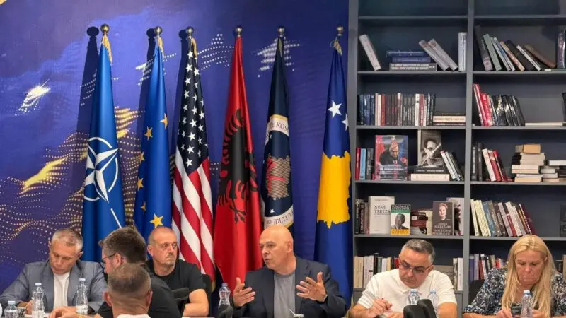Aleanca mban sot mbledhje të Kryesisë