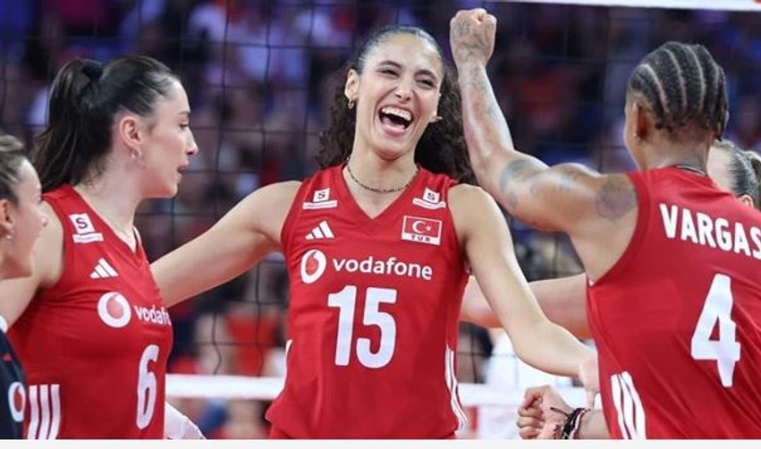 Volejbollistet e Turqisë mposhtin Gjermaninë në Kampionatin Evropian  Katër fitore në katër ndeshje 