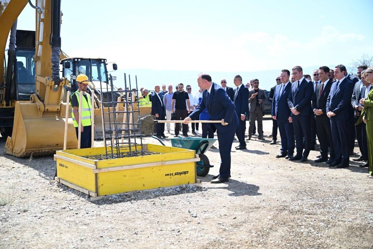 Gashi: Autostrada Shkup - Bllacë forcon lidhjet mes Maqedonisë së Veriut dhe Kosovës