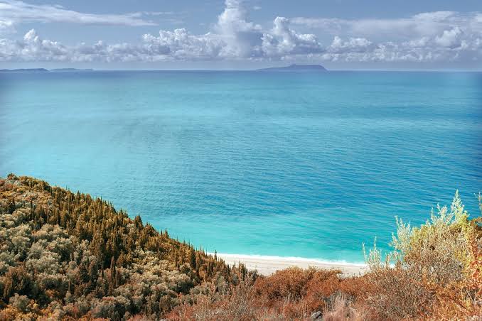 Albanien Urlaub: Der komplette Reiseführer für Deutschland-Albaner und Deutsche Reisende 2025