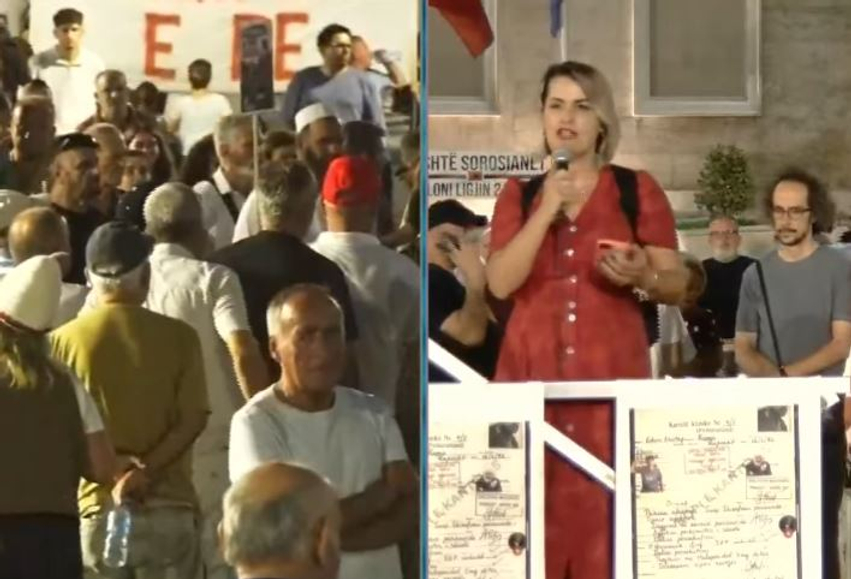  Betoni kërkon vazhdimisht territor të ri    Arkitektja nga protesta  Popullsia po bie  të rinjtë largohen ndërsa ne ndërtojmë sikur Shqipëria po mbushet me njerëz 