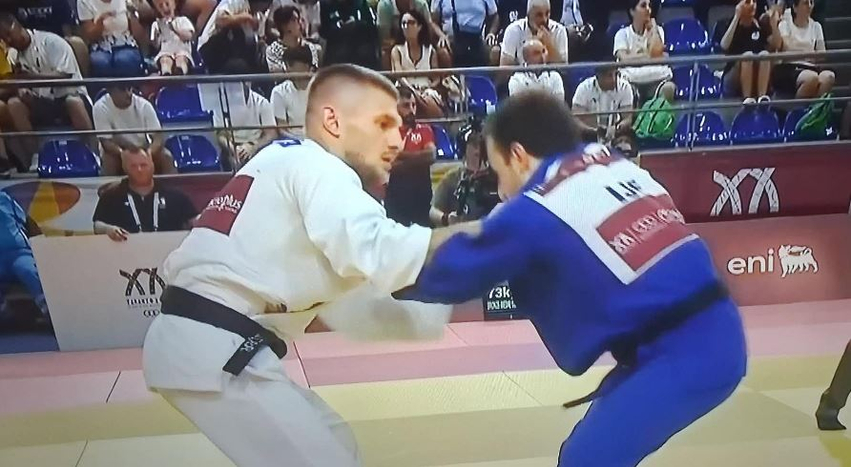 Akil Gjakova spektakolar ndaj turkut, fiton medaljen e bronztë