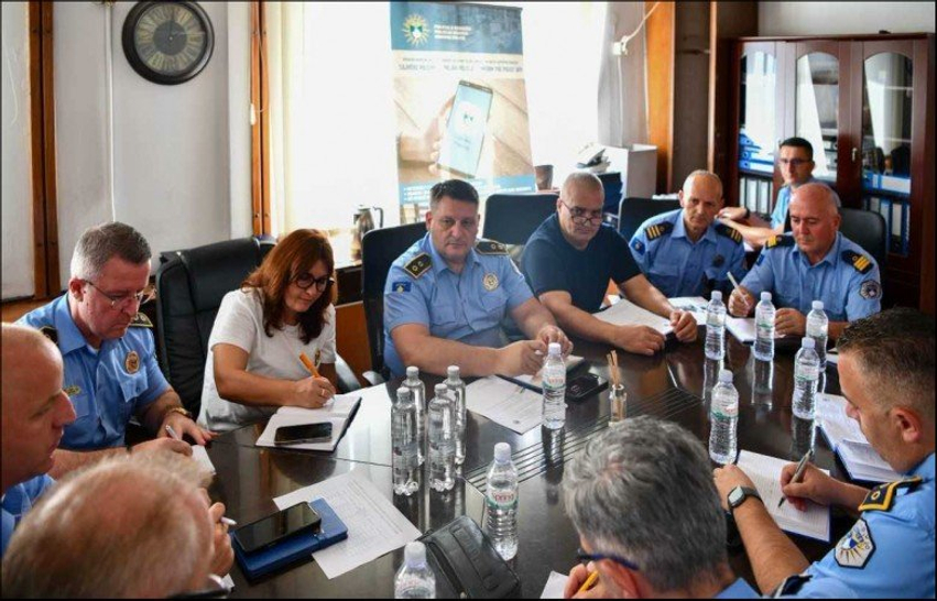 Policia koordinon masat për sigurinë në fillim të vitit shkollor