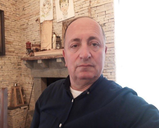 Besimi në Zot, mistika dhe krijimi si trini e shenjtë në veprën e Hasan Muzli Selimit