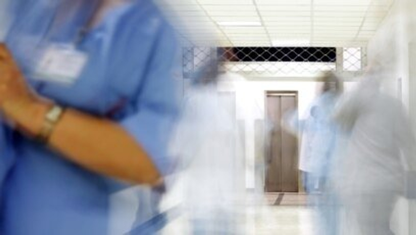 Përplasje në QKUK  Infermieri kërkon masa ndaj drejtorit të Neurokirurgjisë