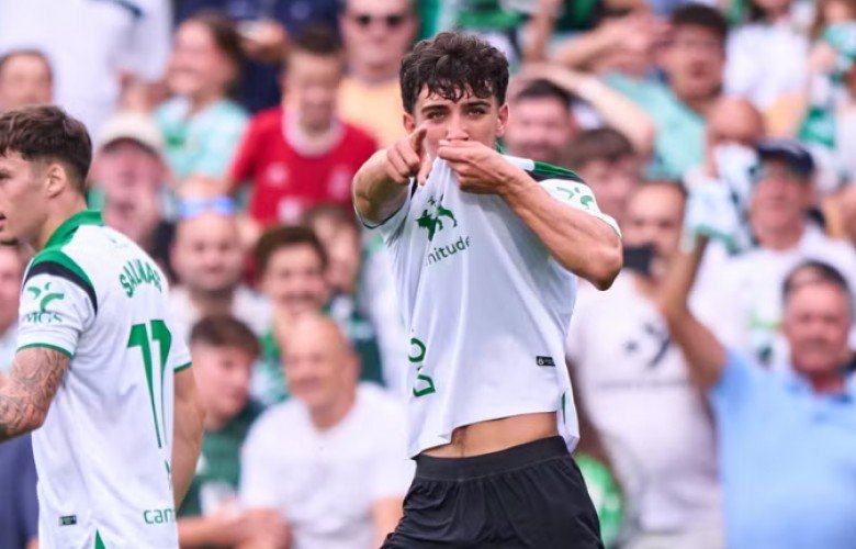 Real Madrid e transferon talentin e ri të Racing Santander