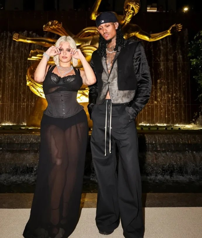 Bebe Rexha flet për herë të parë mbi thashethemet që po qarkullojnë se është në lidhje me yllin e NBA së  Jordan Clarkson
