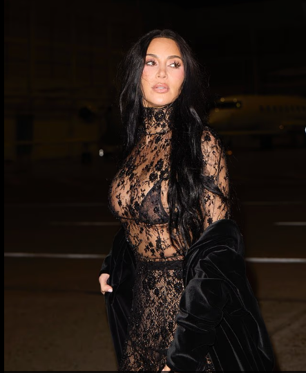 Kim Kardashian në Paris mes spekulimeve për romancë me Lewis Hamilton